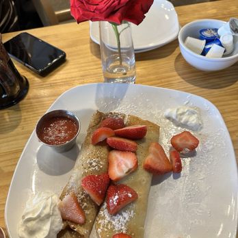 The Bread & Yolk - Breakfast & Brunch Near Me - Lake Orion, Michigan