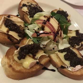 Bistro 13 - Baked Brie & Roasted Garlic - Bars Near Me - Camarillo, California