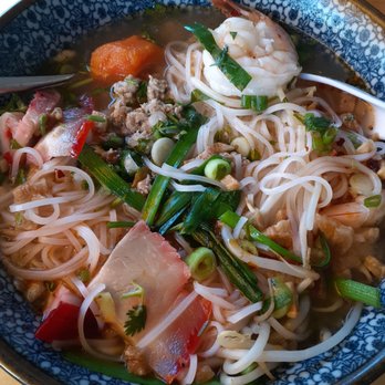 Ba Sa - Tapping noodle - Vietnamese Near Me - Bainbridge Island, Washington
