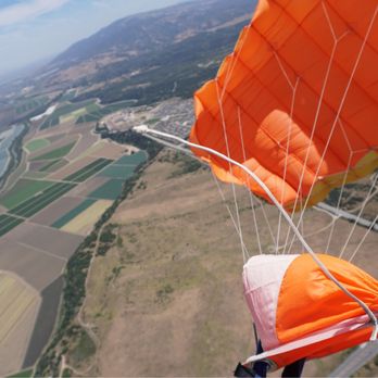 Skydive Monterey Bay - Beautiful day - Skydiving Near Me - Marina, California Skydive Monterey Bay - Beautiful day - Skydiving Near Me - Marina, California