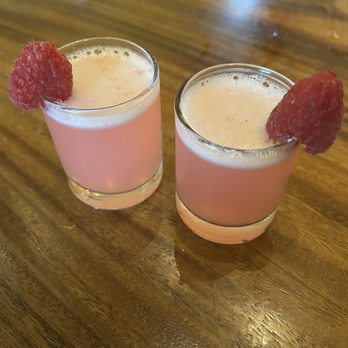 Earl Giles Distillery - NA French 75 bday shot - Distilleries Near Me - Minneapolis, Minnesota