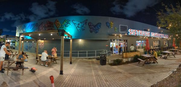 Sistrunk Marketplace & Sports Bar by null