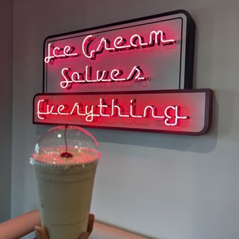 Soda Fountain Express - Chocolate Hand Spun Malt Shake - Ice Cream & Frozen Yogurt Near Me - St. Louis, Missouri Soda Fountain Express - Chocolate Hand Spun Malt Shake - Ice Cream & Frozen Yogurt Near Me - St. Louis, Missouri