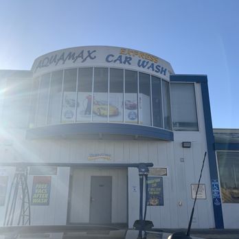 Aquamax Carwash - Front of building - Car Wash Near Me - Gardena, California