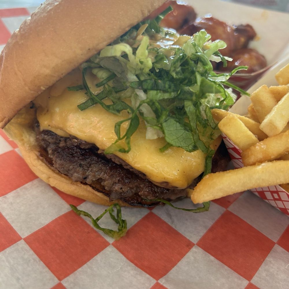 Burger Play - Burgers Near Me - Fort Lee, New Jersey