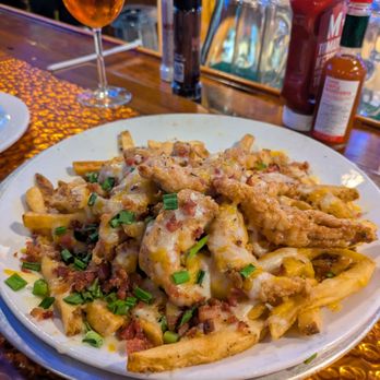 Miller's Ale House - Zingers melt - Sports Bars Near Me - Coral Springs, Florida