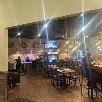Ravanelli's - Italian Near Me - Collinsville, Illinois