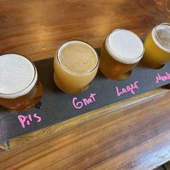 Night Lizard Brewing Company - Flight - Breweries Near Me - Santa Barbara, California Night Lizard Brewing Company - Flight - Breweries Near Me - Santa Barbara, California