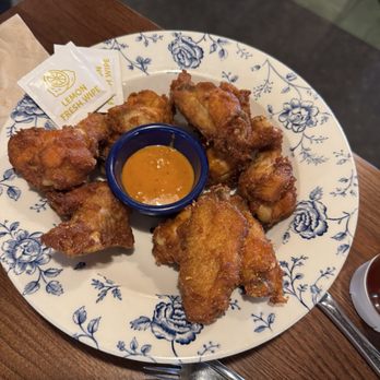 The Crown Rivers - Chicken wings - British Near Me - Hounslow, XGL The Crown Rivers - Chicken wings - British Near Me - Hounslow, XGL