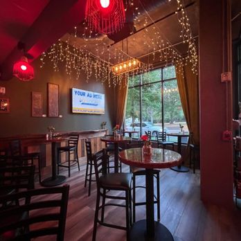 The Vick Koffee & Kocktail - Dining from bar side - Coffee & Tea Near Me - Roswell, Georgia The Vick Koffee & Kocktail - Dining from bar side - Coffee & Tea Near Me - Roswell, Georgia