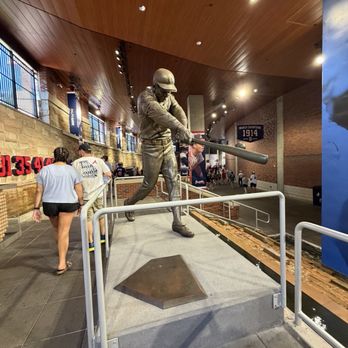 Truist Park - Hank Aaron statue - Stadiums & Arenas Near Me - Atlanta, Georgia Truist Park - Hank Aaron statue - Stadiums & Arenas Near Me - Atlanta, Georgia