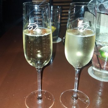Seasons 52 - Wine Bars Near Me - Cherry Hill, New Jersey