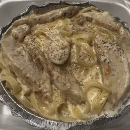 Pasta with Creamy Alfredo Sauce