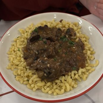 Bouillon Pigalle - Beef Bourguignon - French Near Me - Paris, 75 Bouillon Pigalle - Beef Bourguignon - French Near Me - Paris, 75