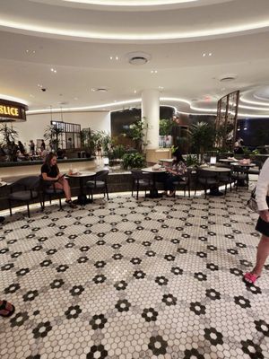 Nona's Lobster Shack by null