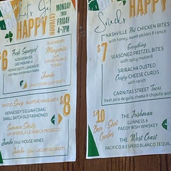 Hennessey's - Bars Near Me - Redondo Beach, California