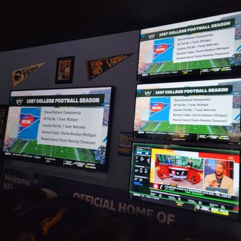 Azool Bar & Grill - Lots of big screens - American Near Me - Phoenix, Arizona Azool Bar & Grill - Lots of big screens - American Near Me - Phoenix, Arizona