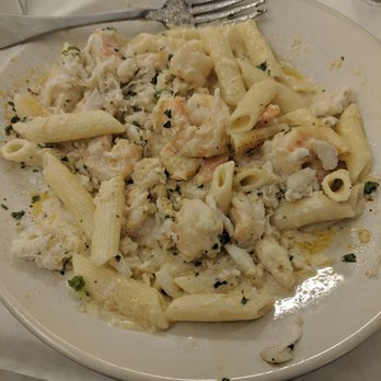 Angie's Seafood - Shrimp and crab Alfredo - Seafood Near Me - Baltimore, Maryland Angie's Seafood - Shrimp and crab Alfredo - Seafood Near Me - Baltimore, Maryland