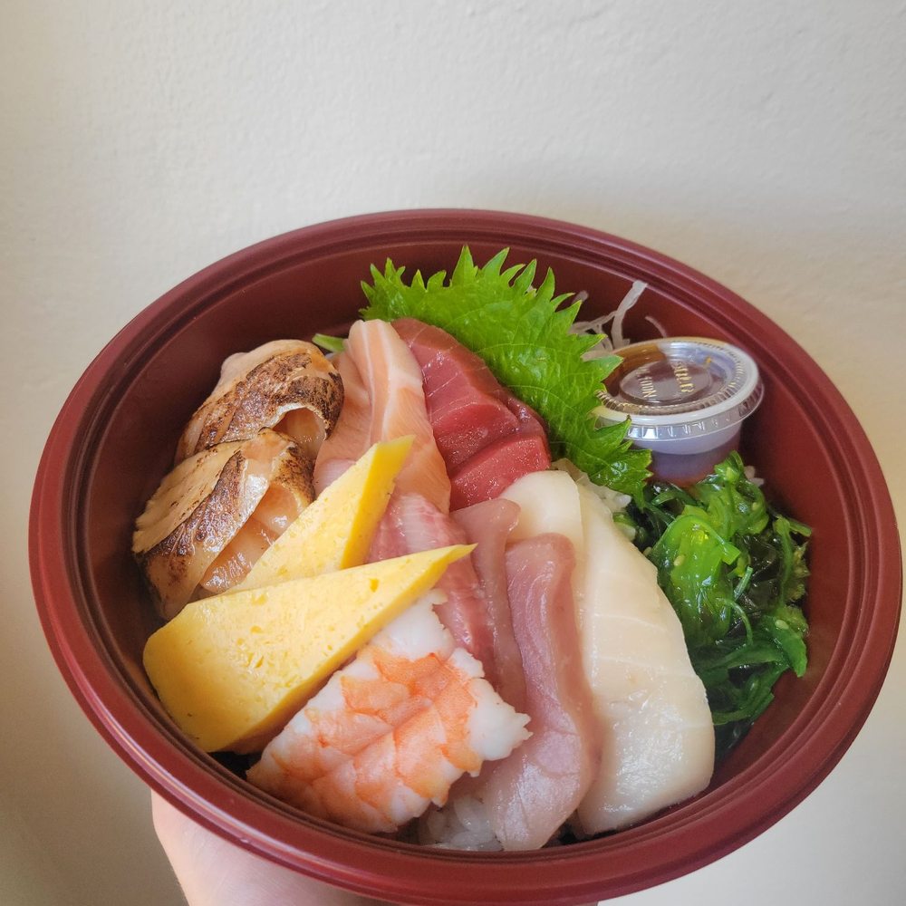 Bashamichi Sushi and Bar - Chirashi Don - Japanese Near Me - Millbrae, California Bashamichi Sushi and Bar - Chirashi Don - Japanese Near Me - Millbrae, California
