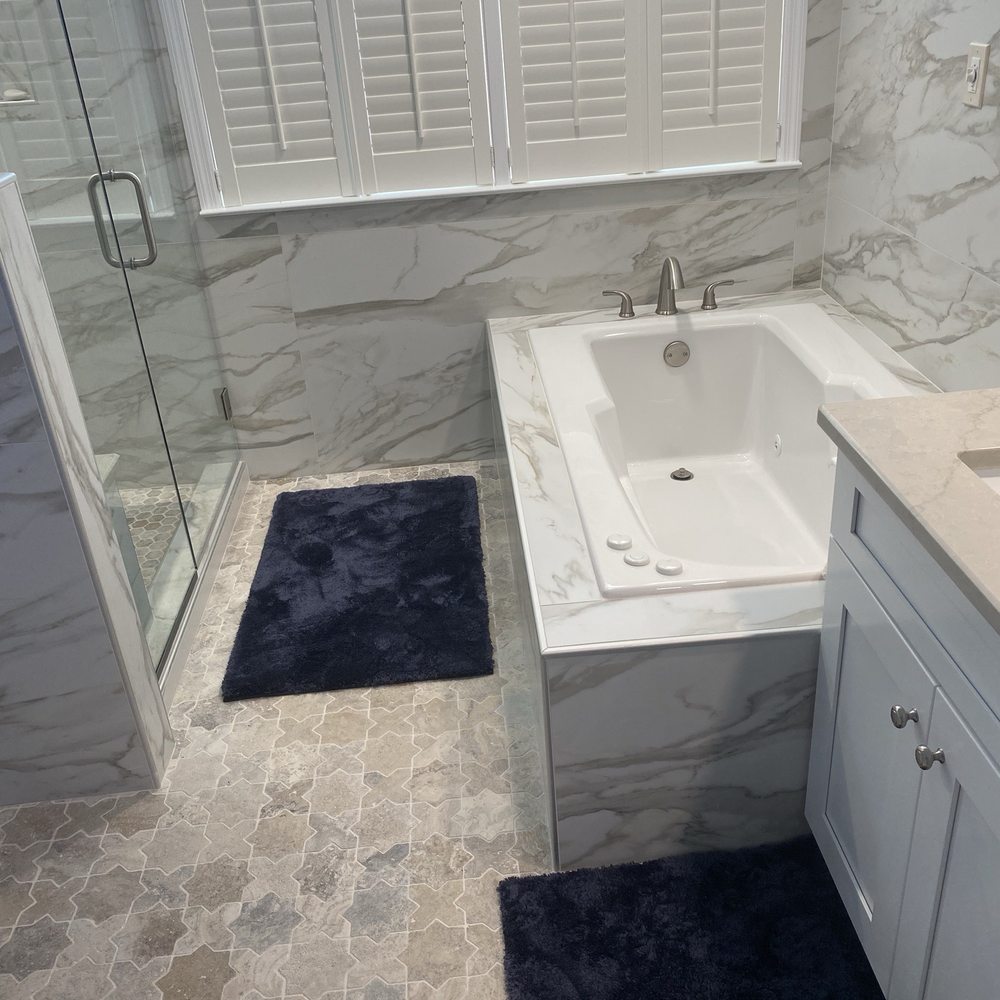 Envision Remodeling - Master bathroom - General Contractors Near Me - Lexington, Kentucky