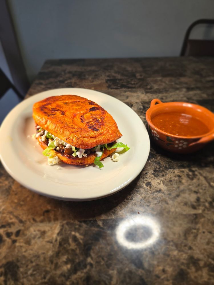 Las Maracas Restaurant