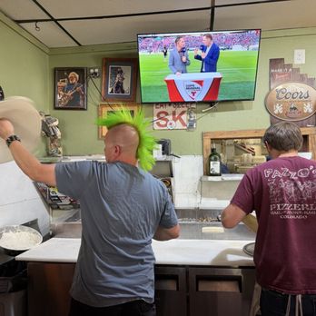 Pazzo's Pizzeria - Skilled artisans whipping up Italian Gold. - Pizza Near Me - Avon, Colorado