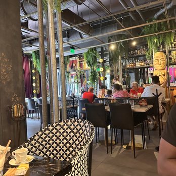 CVI.CHE 105 - Inside - Peruvian Near Me - Miami, Florida