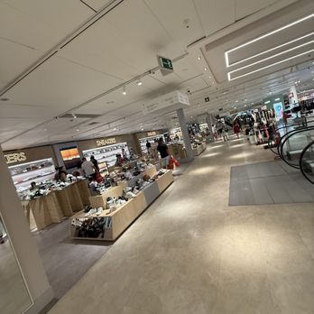 El Corte Ingles - Department Stores Near Me - Madrid, M