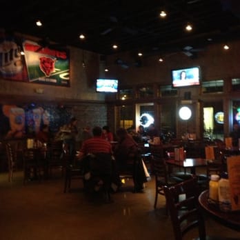 Old Towne Pub & Eatery - Dining area - American Near Me - Saint Charles, Illinois Old Towne Pub & Eatery - Dining area - American Near Me - Saint Charles, Illinois