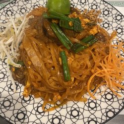 Ha Long Bay & The Spot - Pad Thai