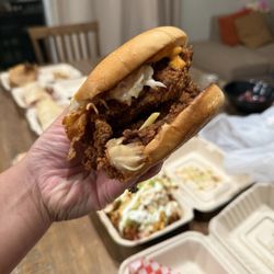 Papi Clary's Kitchen - Spicy Chicken Sandwich