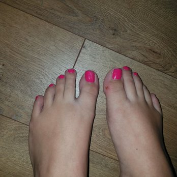Queen's Nails & Spa - Nail Salons Near Me - Chino, California
