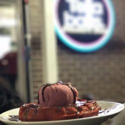 Tella Balls Dessert Bar