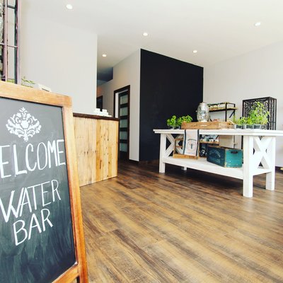 Waterbar by null