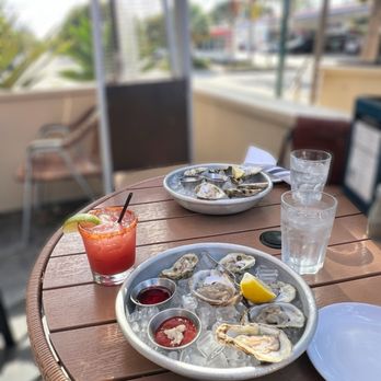 Teddy's By The Sea - Oysters and margarita - Seafood Near Me - Carpinteria, California Teddy's By The Sea - Oysters and margarita - Seafood Near Me - Carpinteria, California