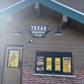 Texas Roadhouse - Steakhouses Near Me - Mount Dora, Florida