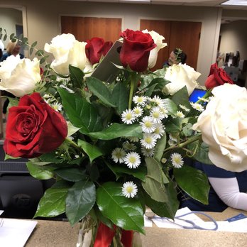 Bella Grace Floral - Florists Near Me - Cornelius, North Carolina