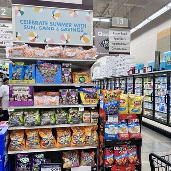 Smart & Final Extra! - Smart & Final in Valencia! Your Halloween  Candy Headquarters!! - Grocery Near Me - Valencia, California