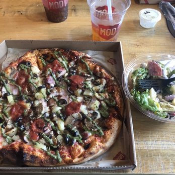 MOD Pizza - 11" thick crust w an Italian mini salad and their new tea. - Fast Food Near Me - Riverdale Park, Maryland