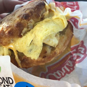 Carl's Jr - Burgers Near Me - Bishop, California