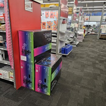Staples - Inside the store - Printing Services Near Me - Los Angeles, California