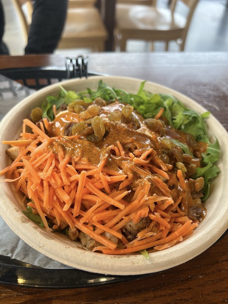 Food from Currito Elmhurst