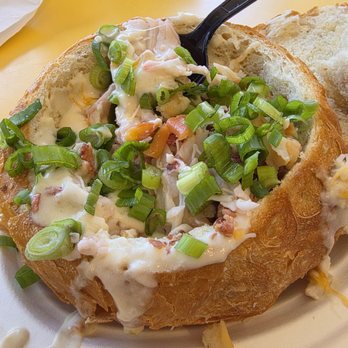 Splash Cafe - Clam Chowder in a Bread Bowl with Loaded Toppings - Desserts Near Me - Pismo Beach, California