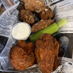 Nola Louisiana kitchen - Garlic Parmesan and Buffalo Wings