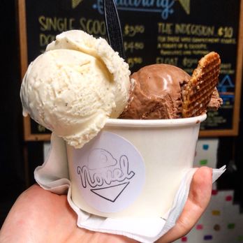 Novel Ice Cream - Madagascar Vanilla, Double Chocolate, and Honey Lavender - Desserts Near Me - Phoenix, Arizona Novel Ice Cream - Madagascar Vanilla, Double Chocolate, and Honey Lavender - Desserts Near Me - Phoenix, Arizona