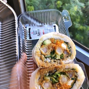 En Hakkore 2.0 - Burrito - Crunch - Asian Fusion Near Me - Chicago, Illinois En Hakkore 2.0 - Burrito - Crunch - Asian Fusion Near Me - Chicago, Illinois