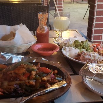 El Vaquero Mexican Restaurant - Mexican Near Me - Delaware, Ohio El Vaquero Mexican Restaurant - Mexican Near Me - Delaware, Ohio
