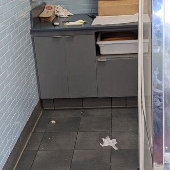 Jersey Mike's Subs - Absolutely disgusting. This place is filthy - Fast Food Near Me - Santa Rosa, California Jersey Mike's Subs - Absolutely disgusting. This place is filthy - Fast Food Near Me - Santa Rosa, California