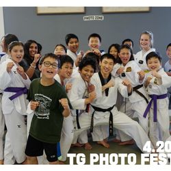 TG Taekwondo - TG photo festival, our annual event ! Students invite their friends, practice together and take picture with them :)