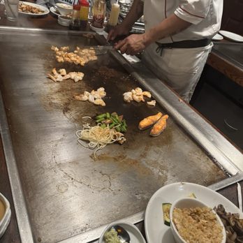 Benihana - Santa Monica - Chef Jerry - Sushi Bars Near Me - Santa Monica, California Benihana - Santa Monica - Chef Jerry - Sushi Bars Near Me - Santa Monica, California